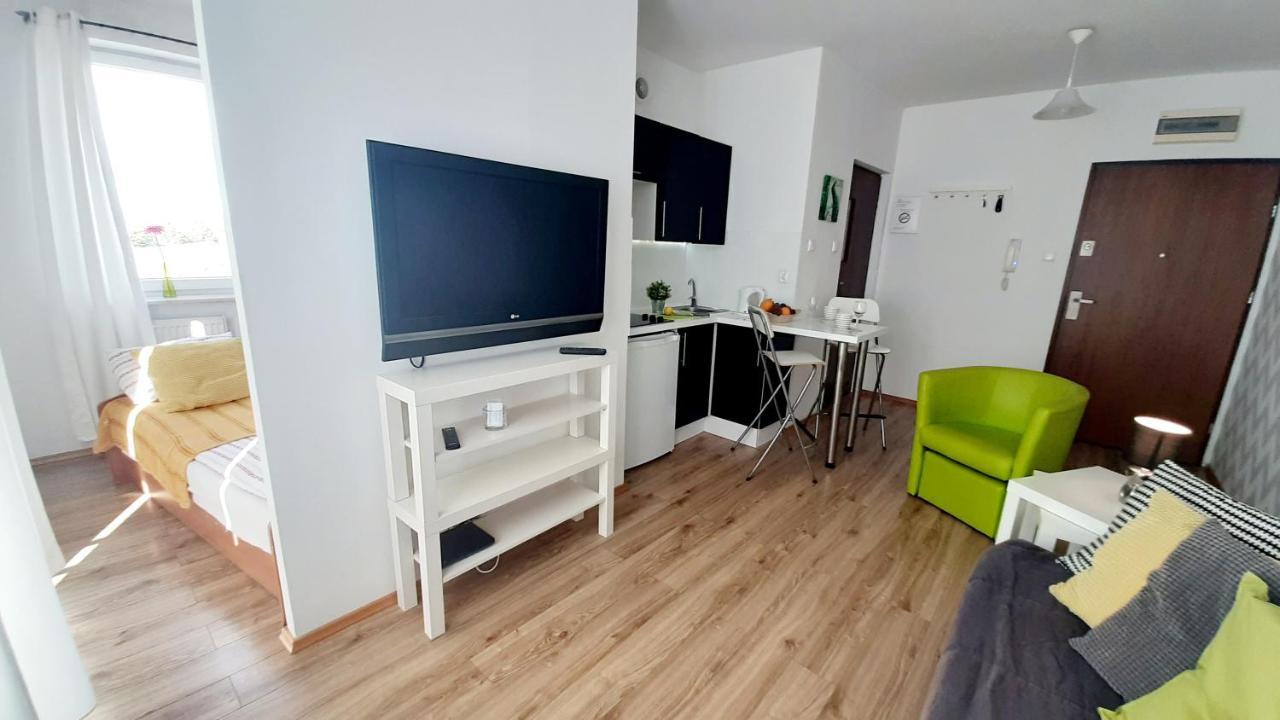 Apartament Z Balkonem I Bezplatnym Parkingiem Danzica Esterno foto