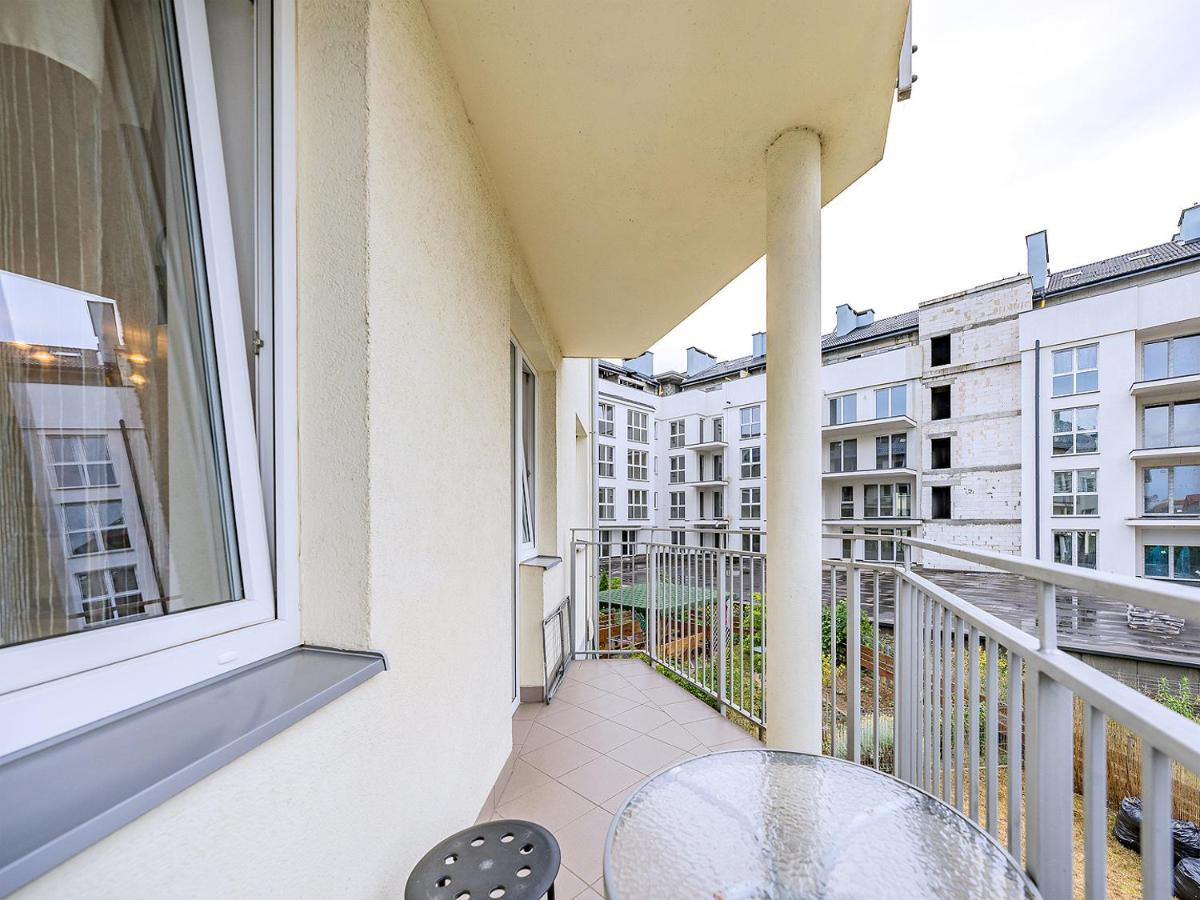 Apartament Z Balkonem I Bezplatnym Parkingiem Danzica Esterno foto